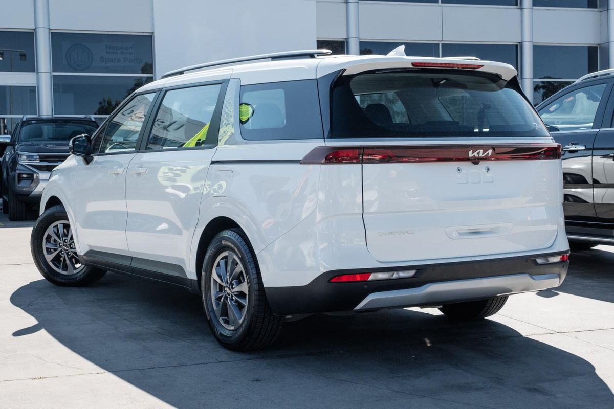 2023 Kia Carnival S KA4