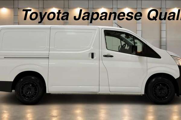 2022 Toyota Hiace GDH300R LWB