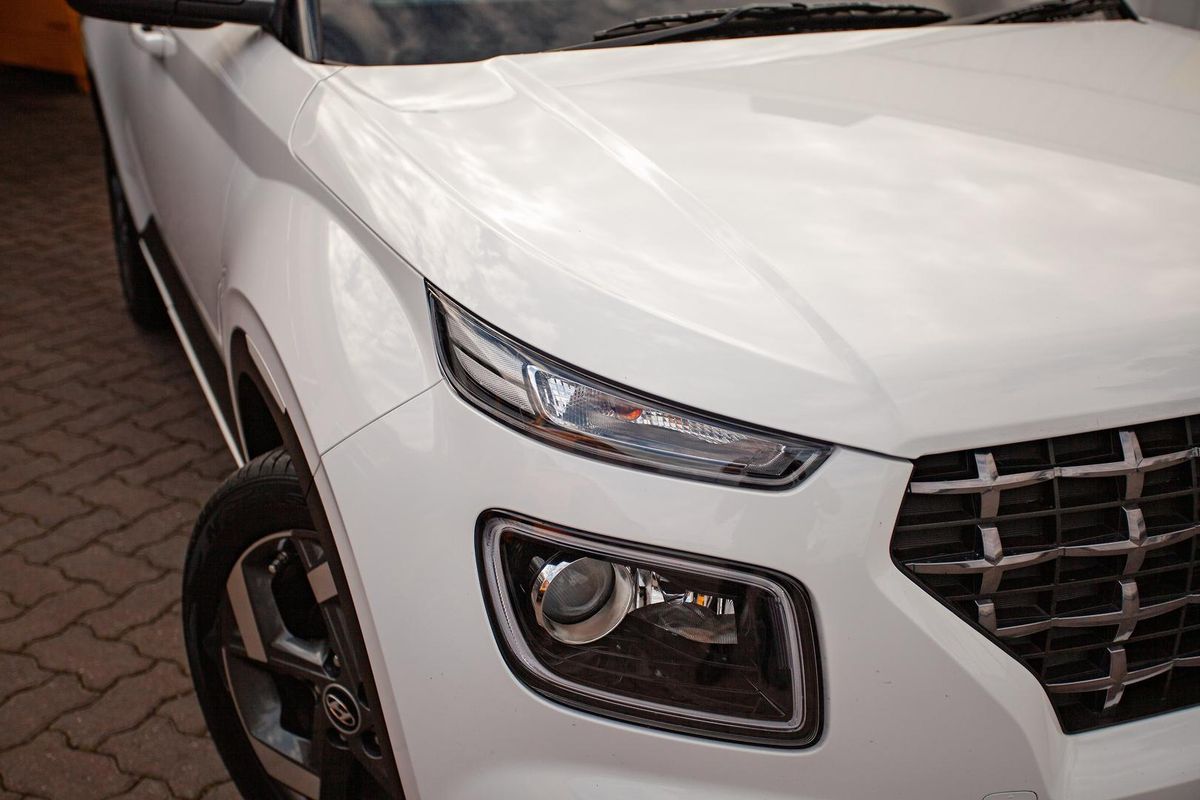 2024 Hyundai Venue Elite QX.V5