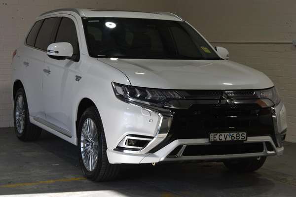 2019 Mitsubishi Outlander PHEV Exceed ZL