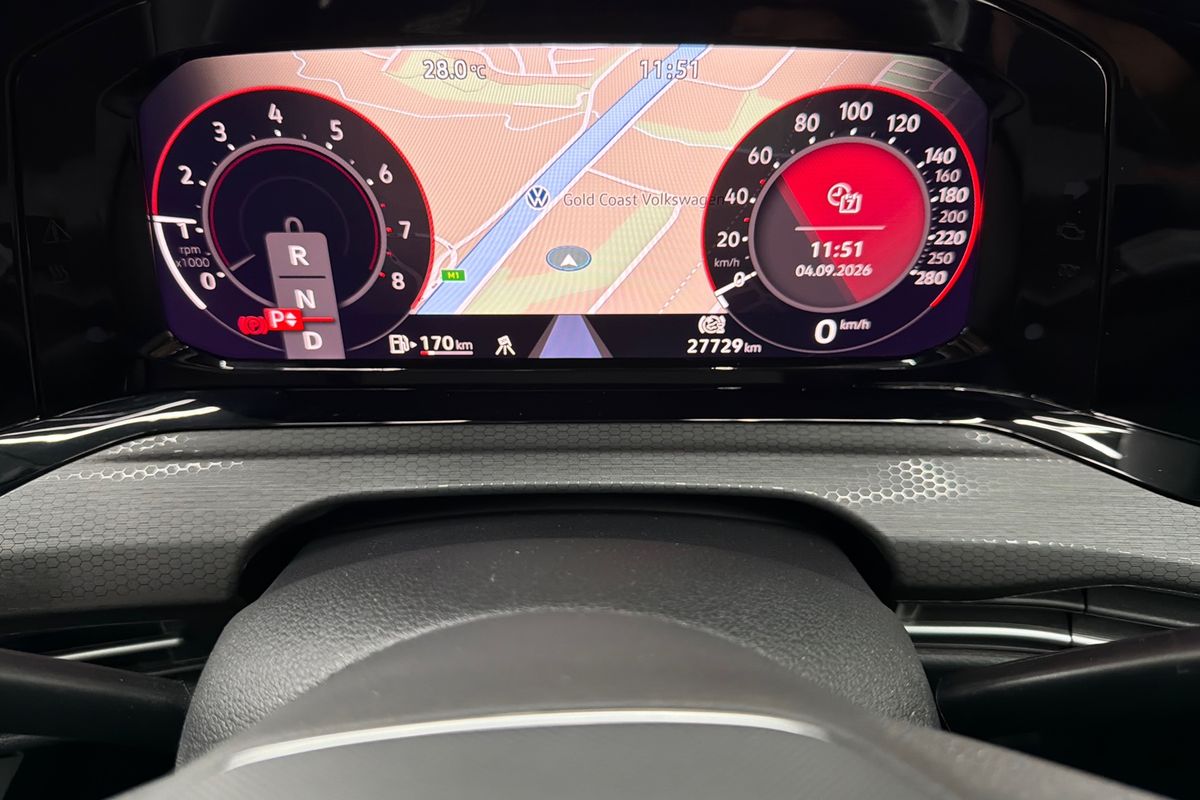 2024 Volkswagen Golf GTI 8