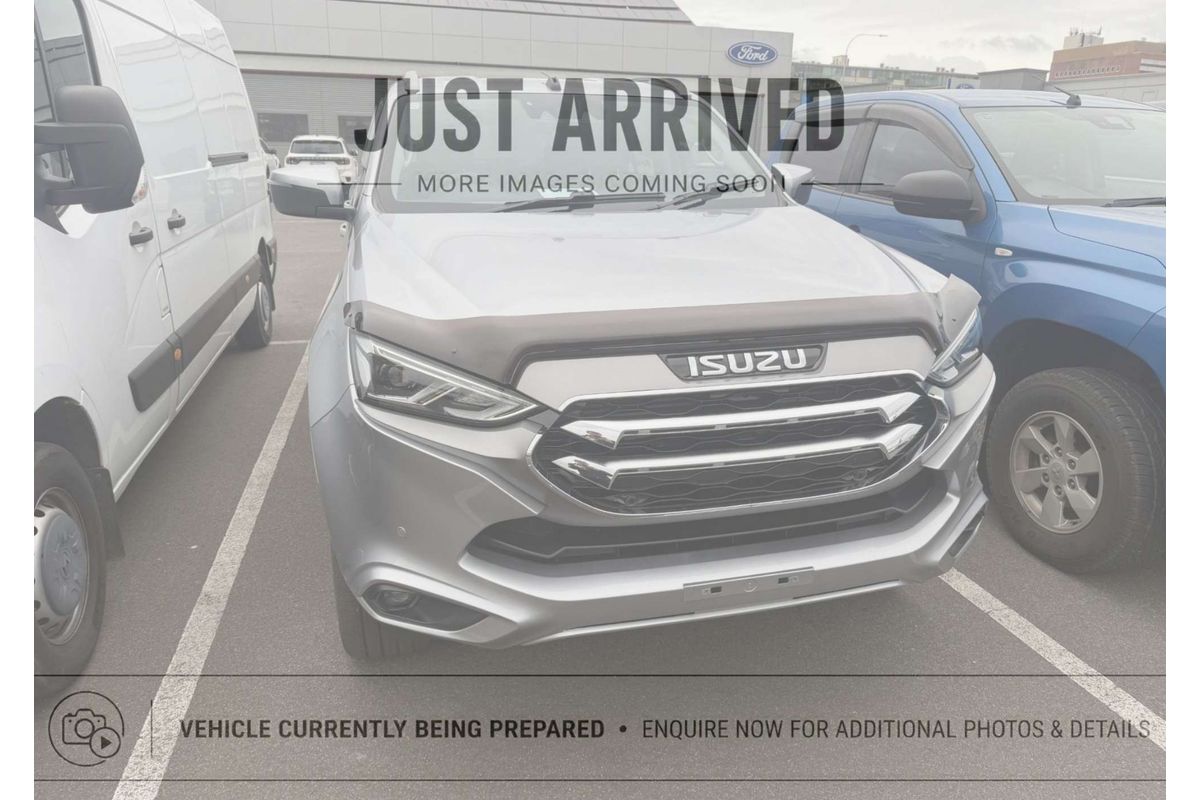 2022 Isuzu MU-X LS-T