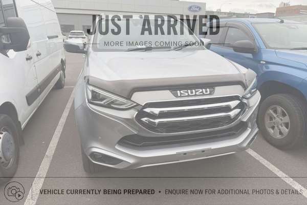 2022 Isuzu MU-X LS-T