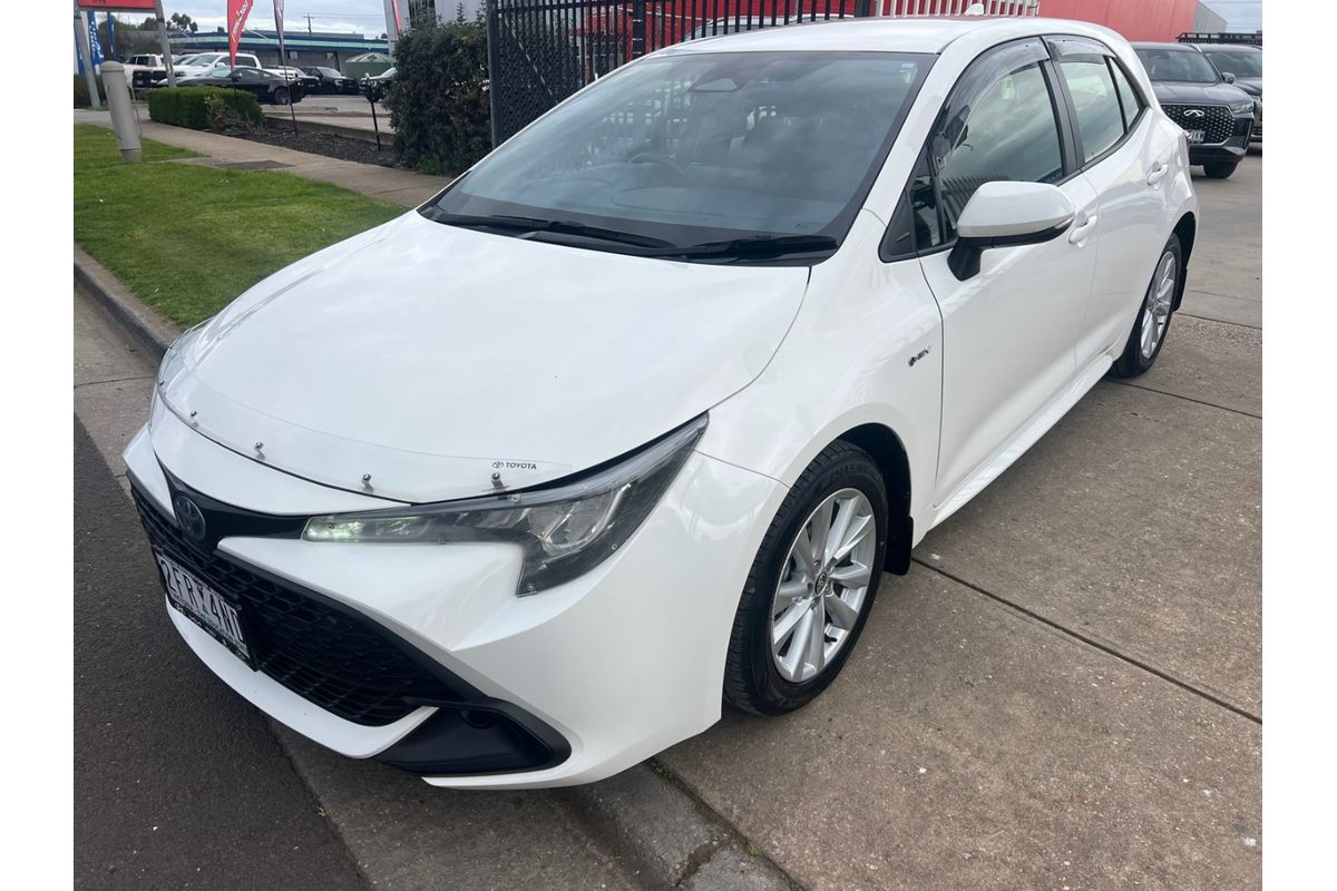 2025 Toyota Corolla Ascent Sport Hybrid ZWE219R image 3