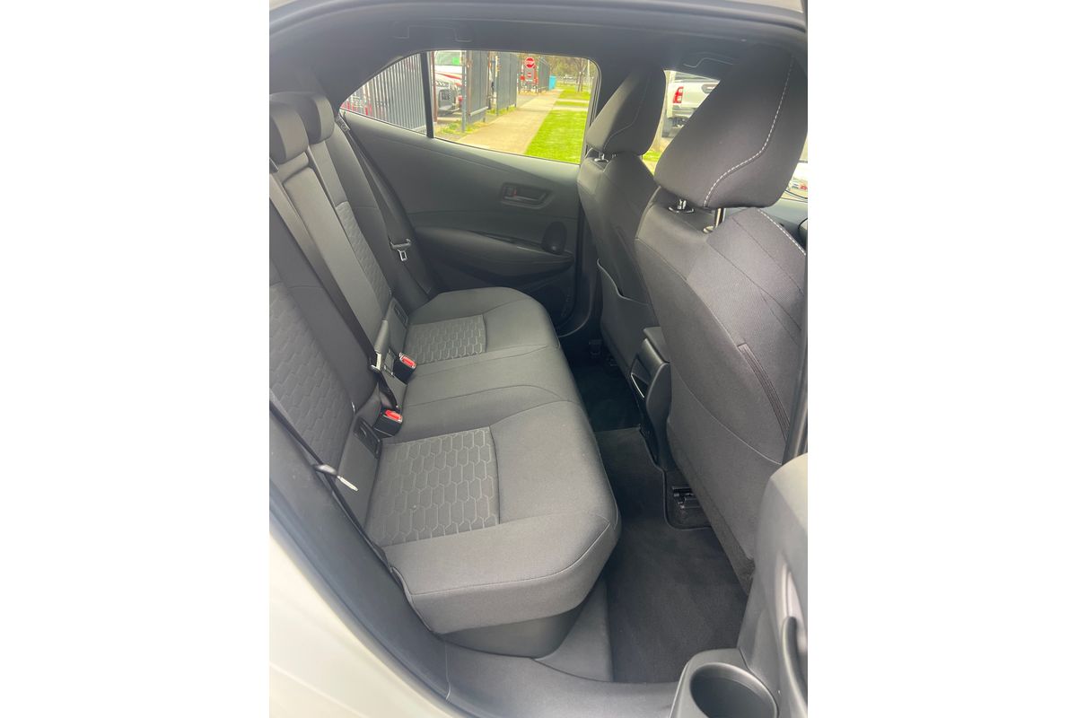 2025 Toyota Corolla Ascent Sport Hybrid ZWE219R image 10
