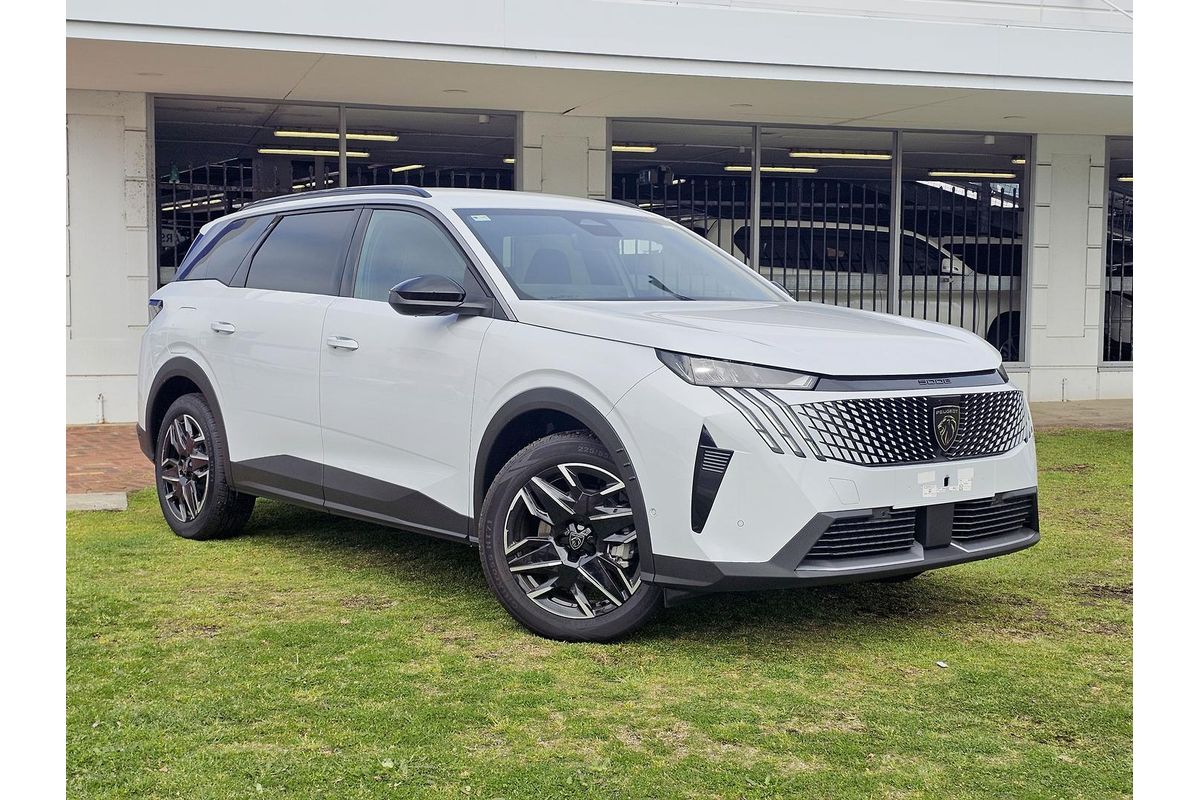 2025 Peugeot 5008 Allure Hybrid P74