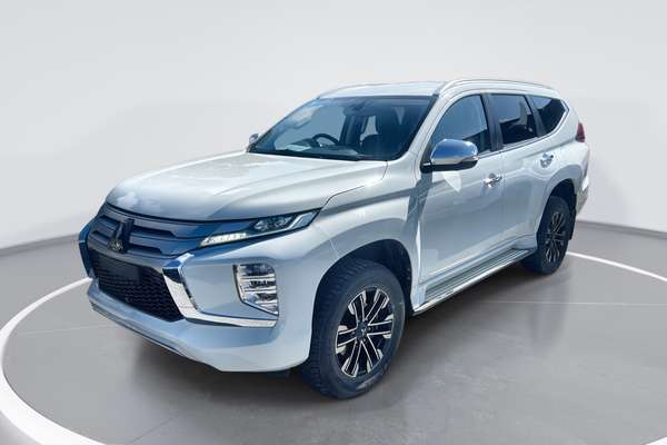 2022 Mitsubishi Pajero Sport GLS QF
