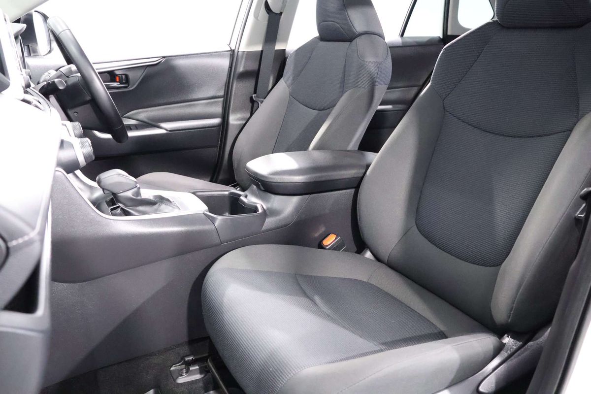 2022 Toyota RAV4 GX AXAH52R