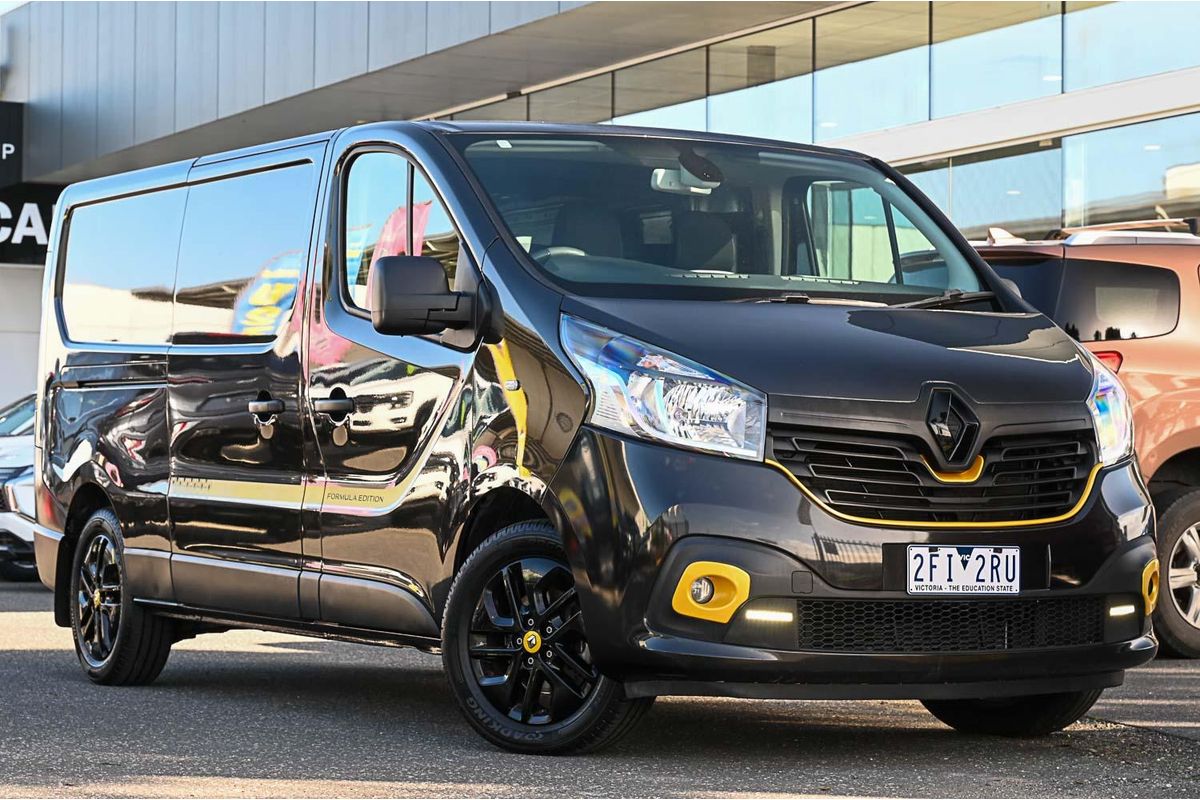 2018 Renault Trafic Formula Edition X82 SWB Low Roof