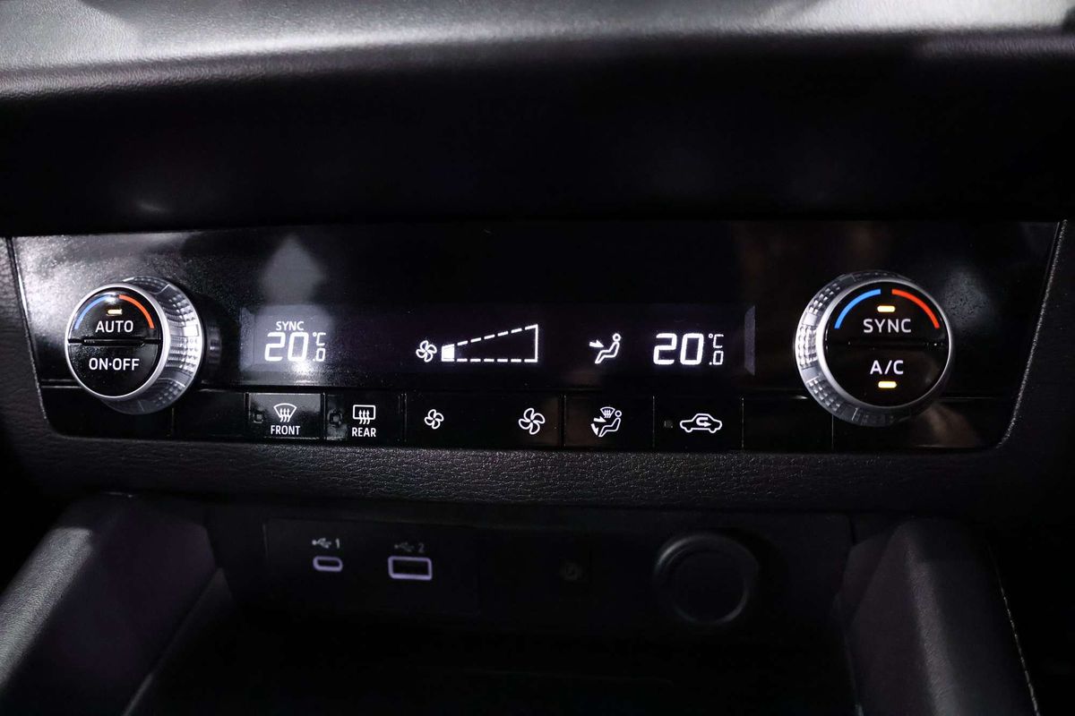 2023 Mitsubishi Outlander LS ZM