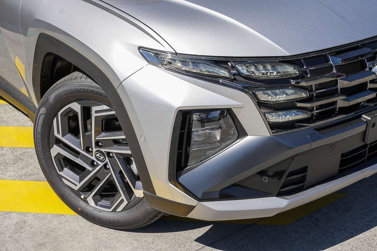 2026 Hyundai Tucson Hybrid Premium NX4.V4