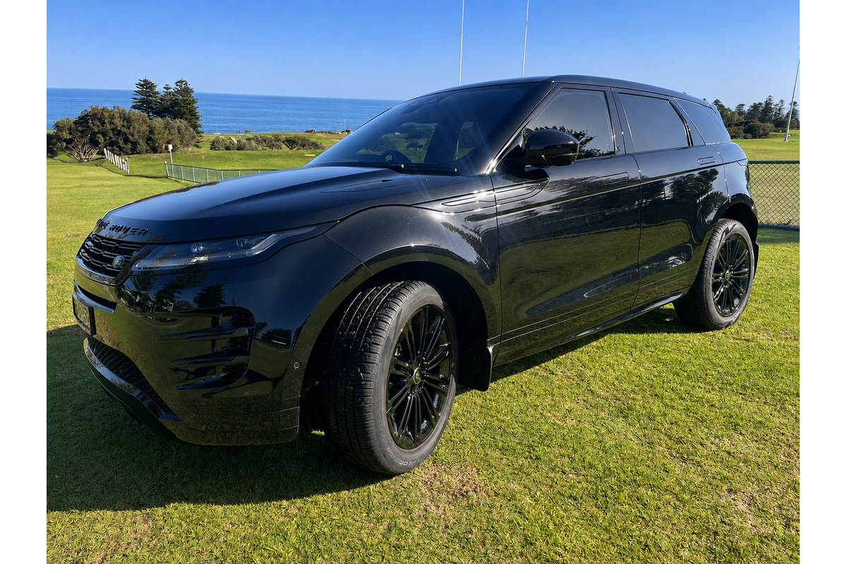 2025 Land Rover Range Rover Evoque P250 Dynamic SE L551