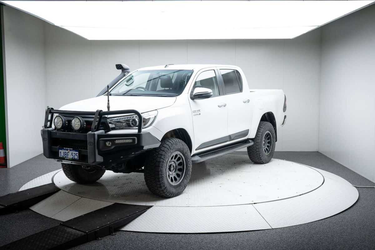 2018 Toyota Hilux SR5 GUN126R 4X4