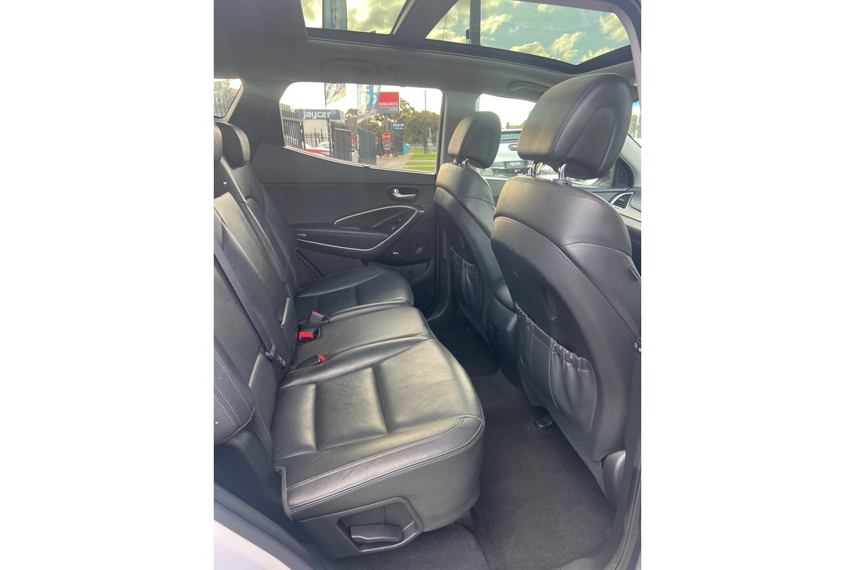 2016 Hyundai Santa Fe Highlander DM3 Series II image 11