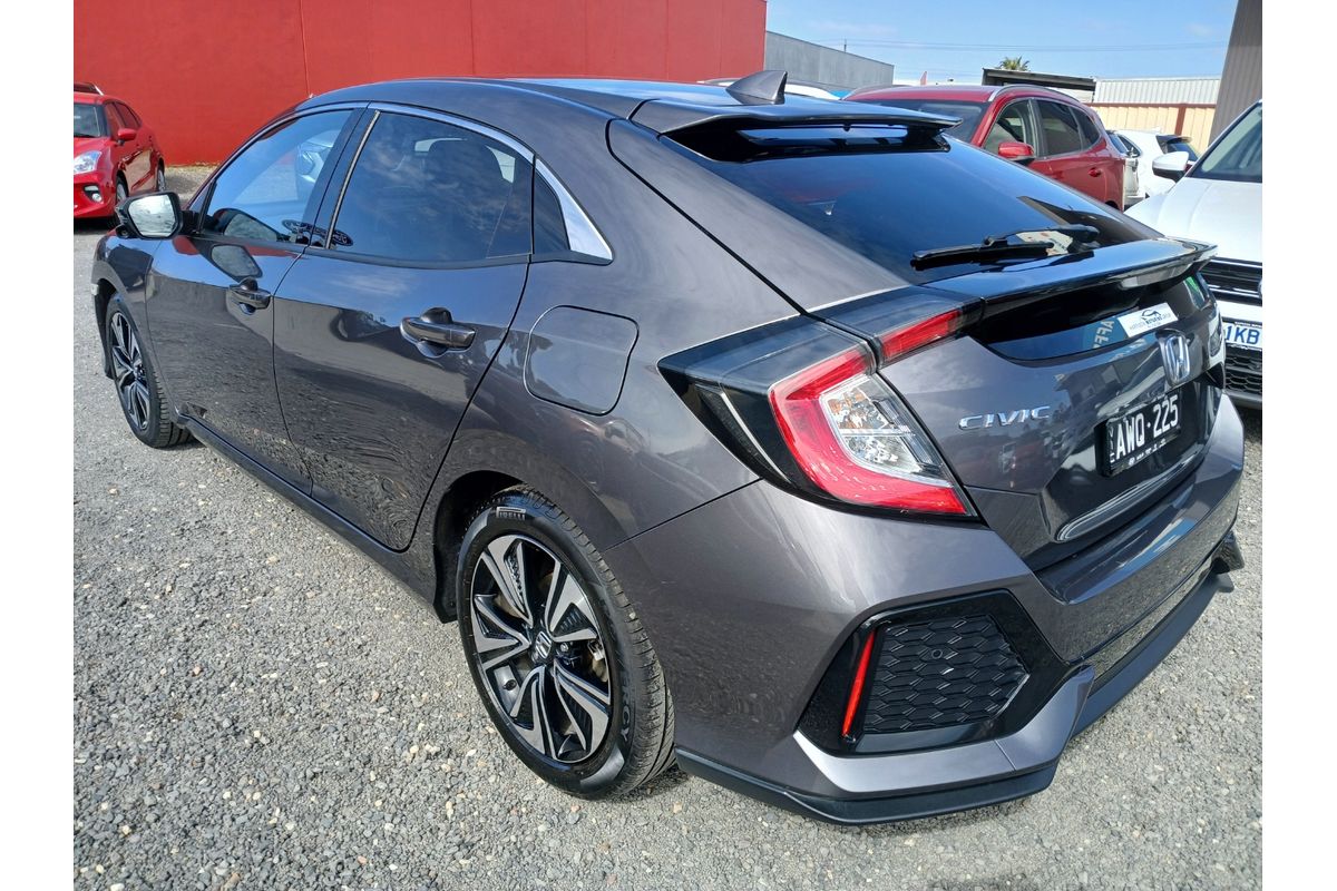 2018 Honda Civic VTi-LX 10th Gen image 5