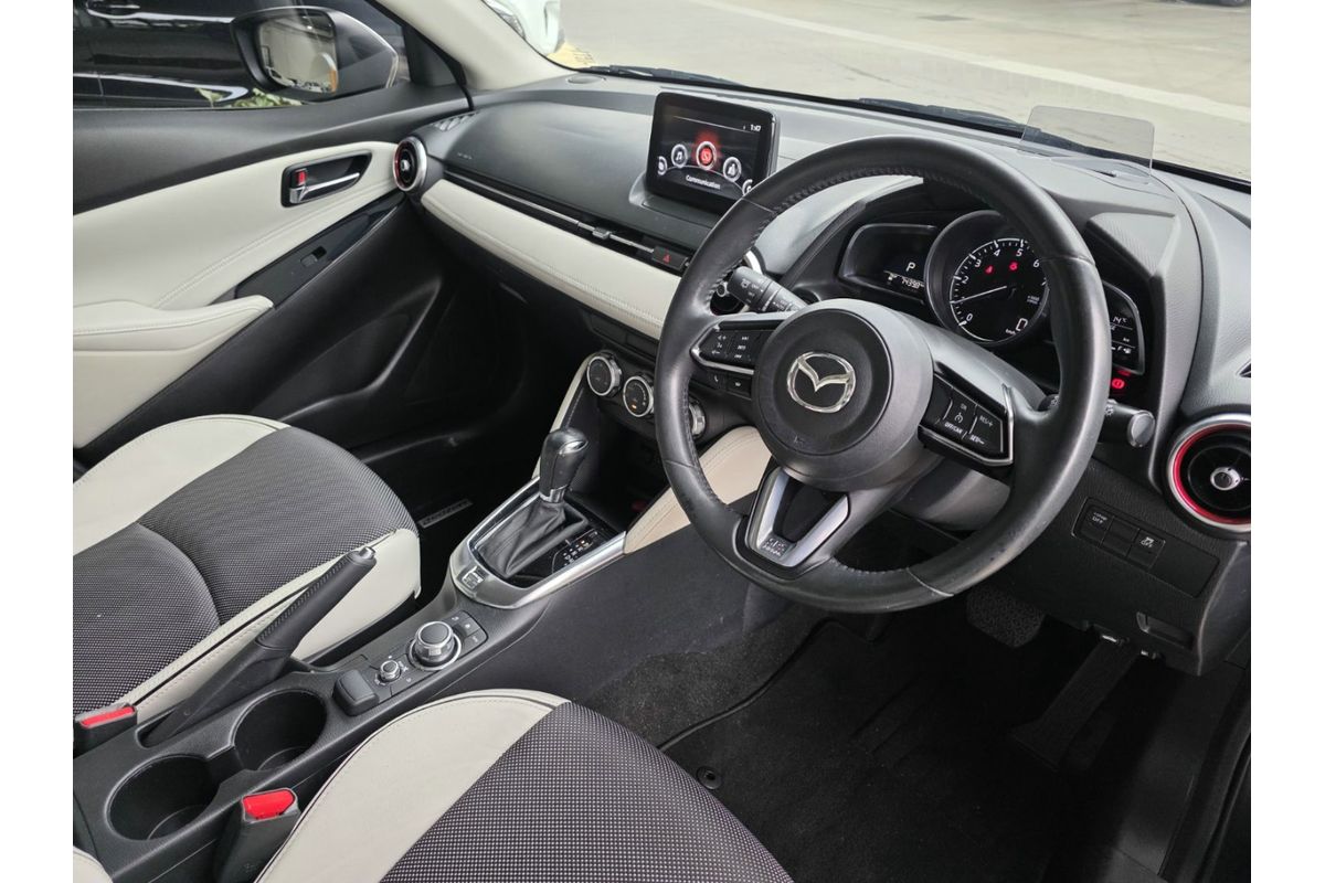 2018 Mazda 2 GT DJ Series image 15