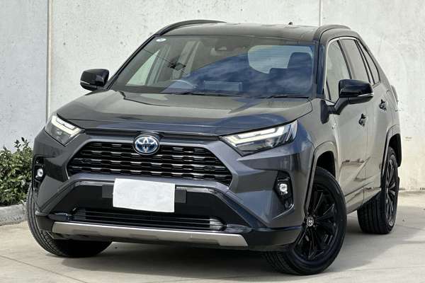 2022 Toyota RAV4 XSE AXAH54R