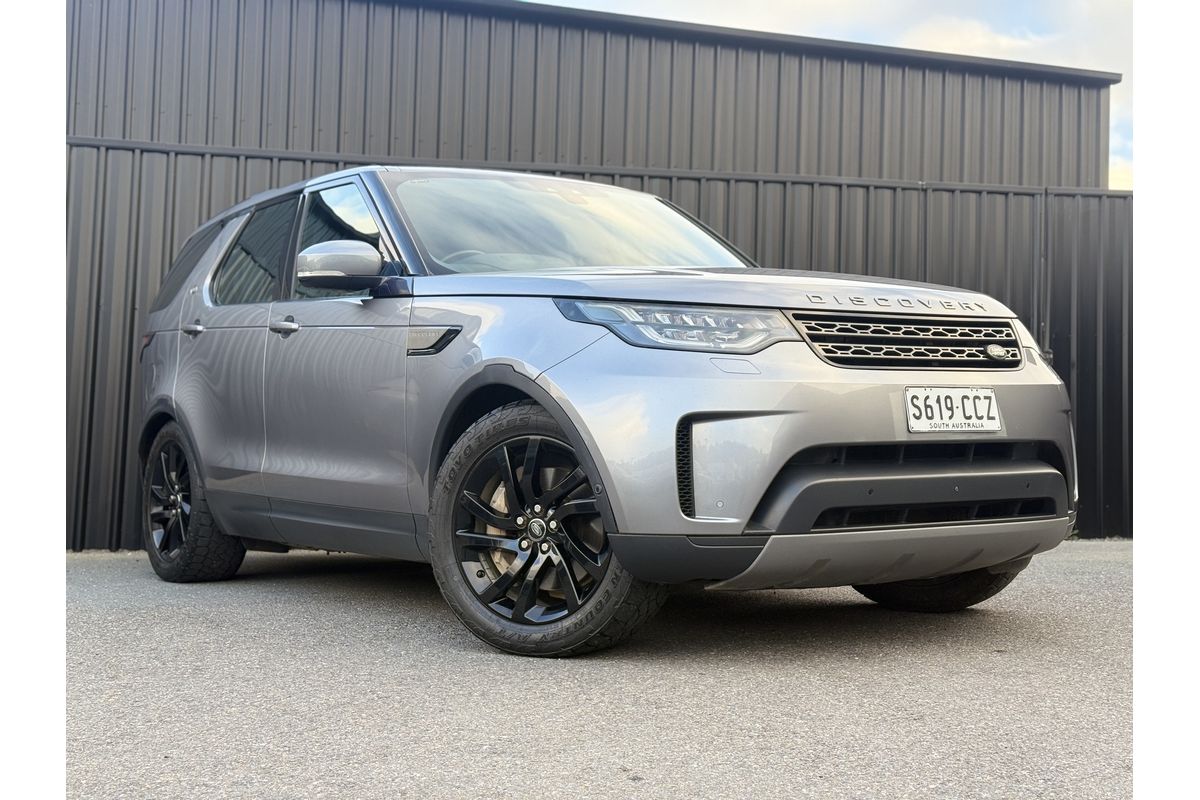 2019 Land Rover Discovery SD6 SE Series 5