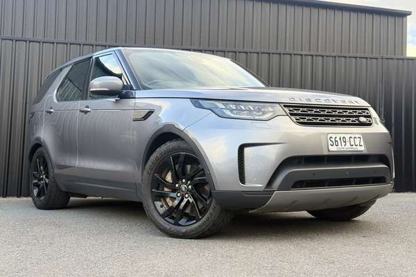 2019 Land Rover Discovery SD6 SE Series 5