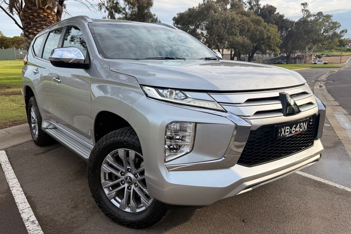 2021 Mitsubishi Pajero Sport GLX QF