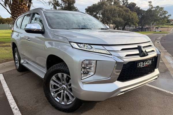2021 Mitsubishi Pajero Sport GLX QF