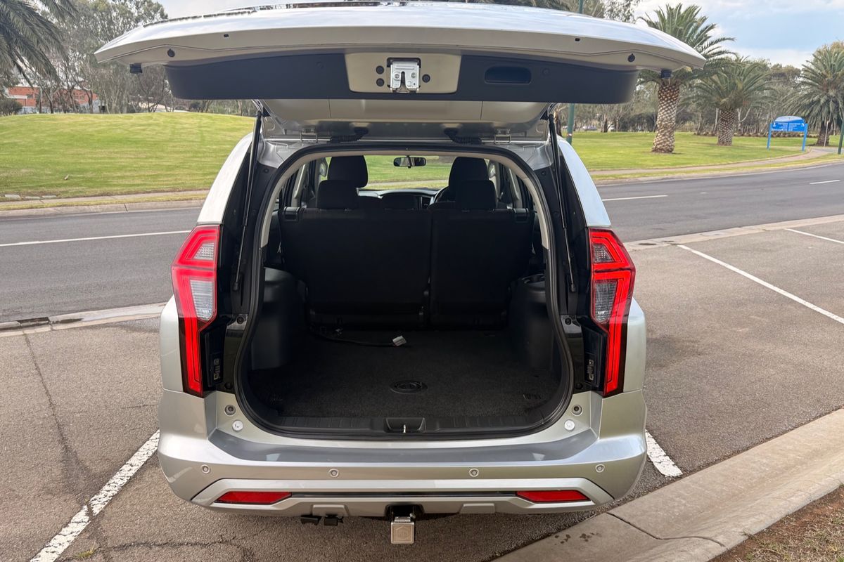 2021 Mitsubishi Pajero Sport GLX QF image 11