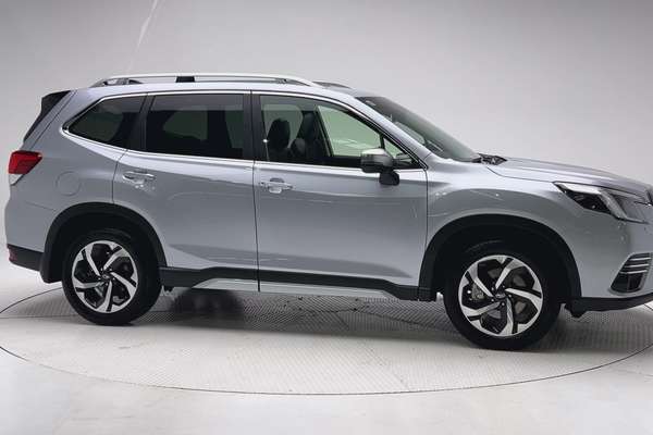 2024 Subaru Forester 2.5i Premium S5 thumb-3
