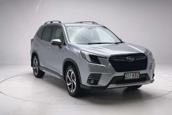 2024 Subaru Forester 2.5i Premium S5 thumb-4