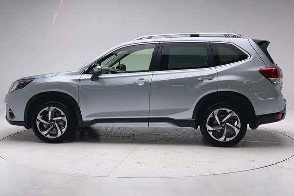 2024 Subaru Forester 2.5i Premium S5 thumb-7