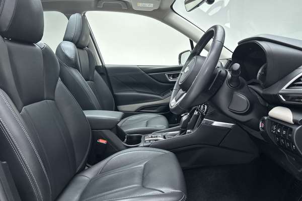 2024 Subaru Forester 2.5i Premium S5 thumb-12