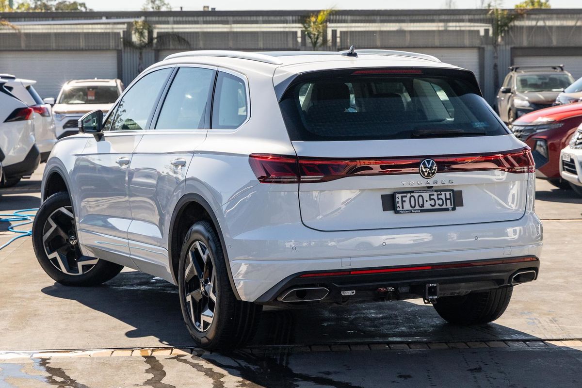 2024 Volkswagen Touareg 170TDI RC