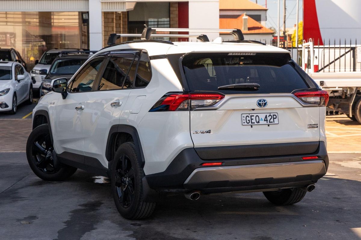 2021 Toyota RAV4 Cruiser AXAH54R