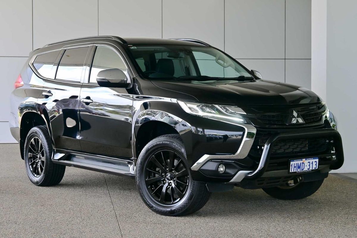2019 Mitsubishi Pajero Sport Black Edition QE