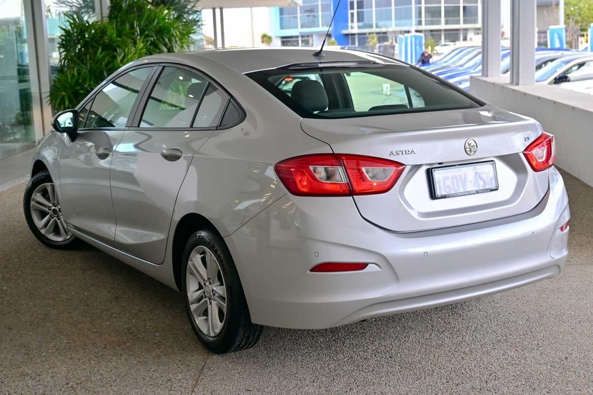 2018 Holden Astra LS+ BL