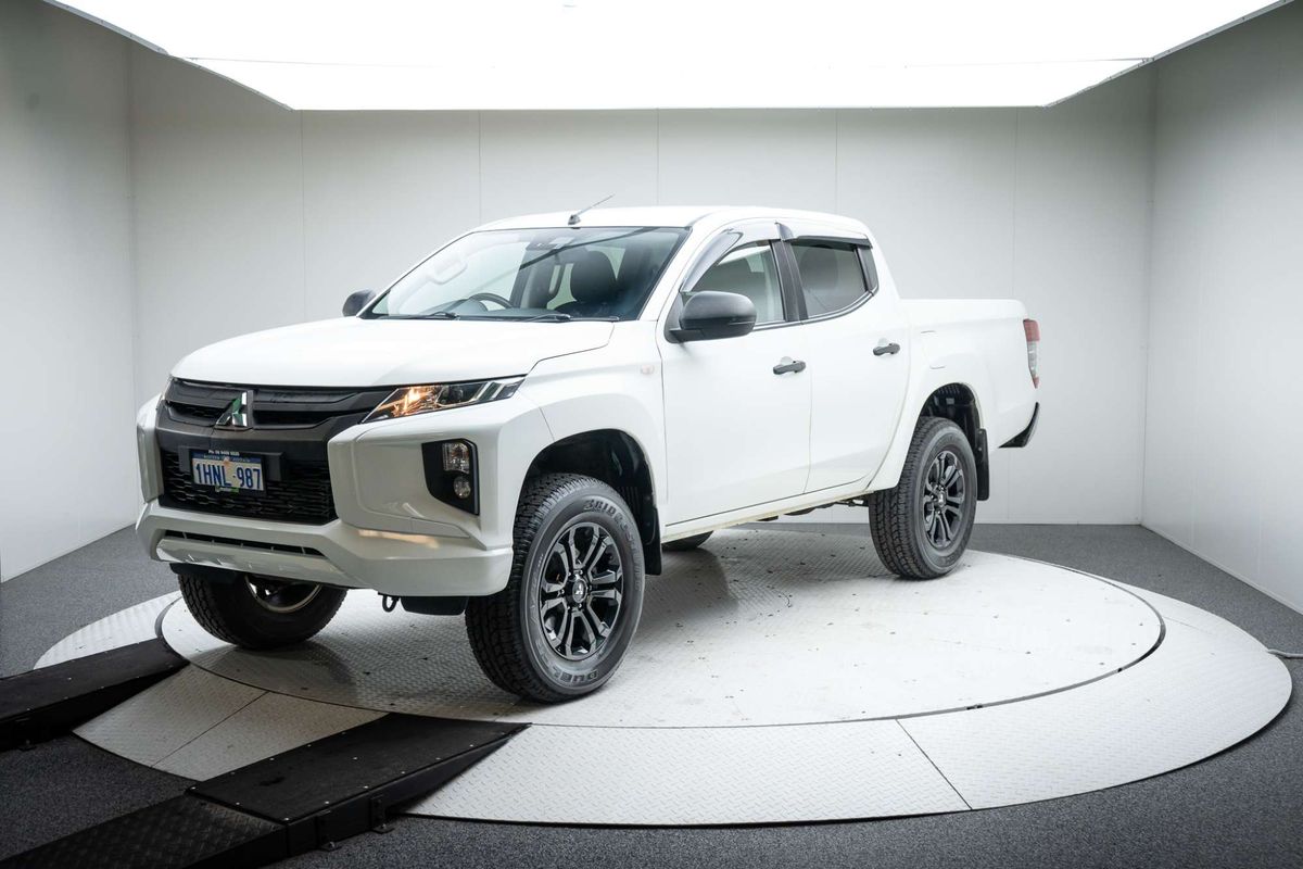 2022 Mitsubishi Triton GLX-R MR 4X4
