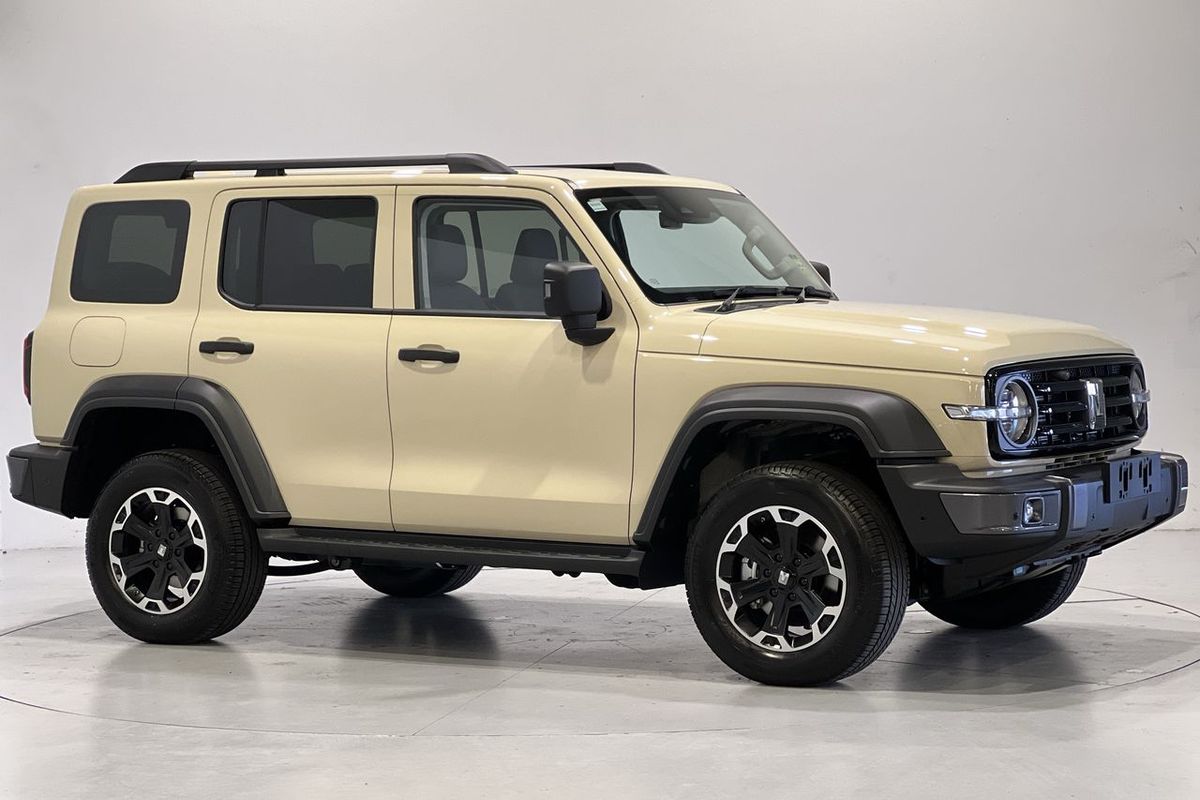 2026 GWM Tank 300 Ultra Hi4-T PHEV P01
