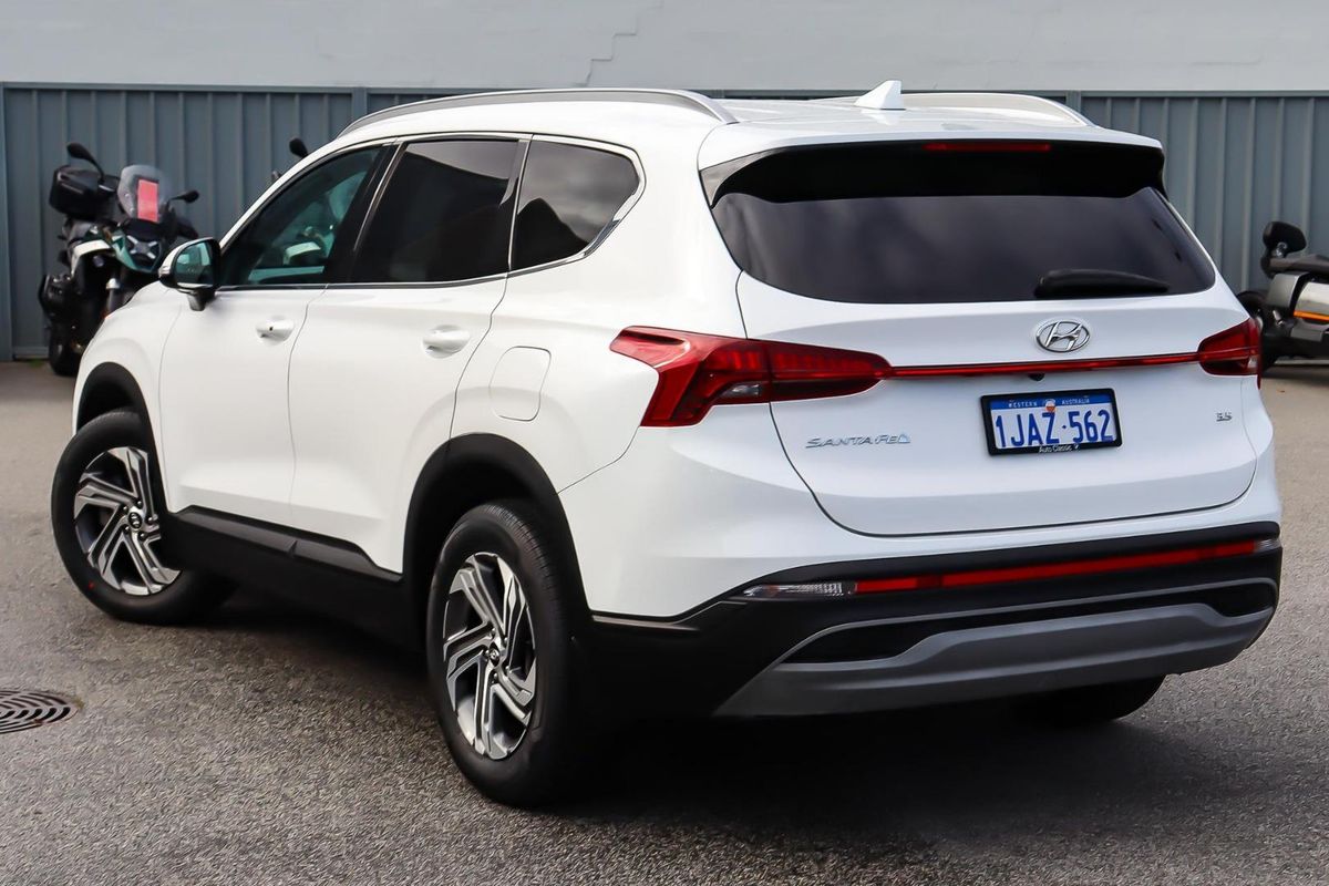 2021 Hyundai Santa Fe Active TM.V3