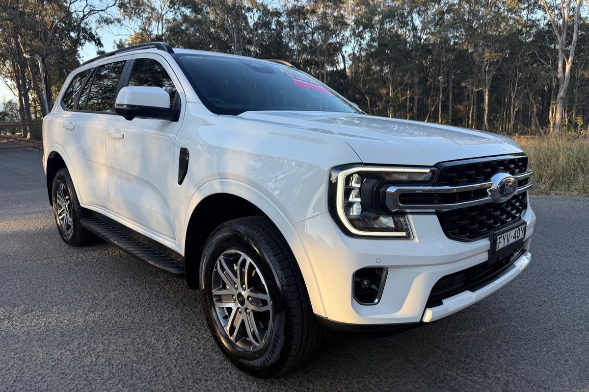 2025 Ford Everest Trend 2.0L