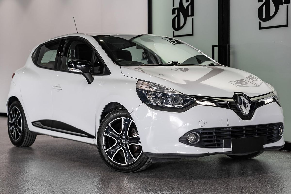 2016 Renault Clio Expression IV B98