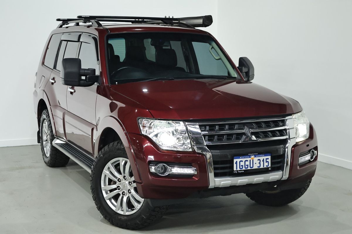 2017 Mitsubishi Pajero GLS NX