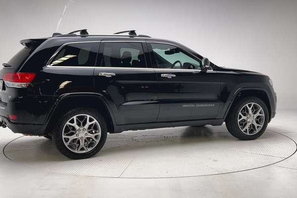 2020 Jeep Grand Cherokee Overland WK thumb-2