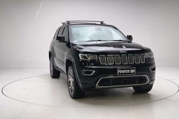 2020 Jeep Grand Cherokee Overland WK thumb-4