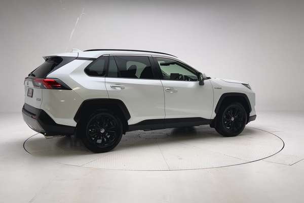 2024 Toyota RAV4 Cruiser AXAH52R thumb-2