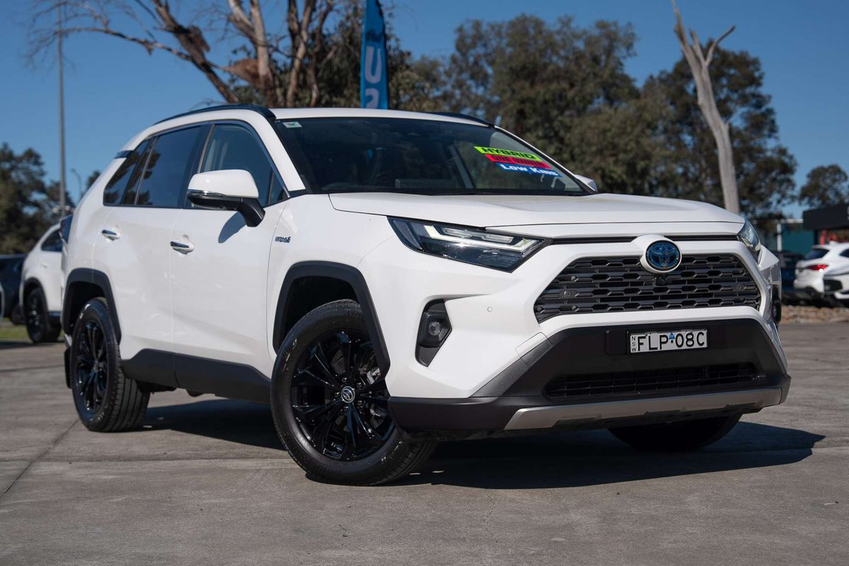 2024 Toyota RAV4 Cruiser AXAH54R