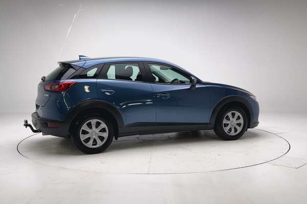 2017 Mazda CX-3 Neo DK thumb-2