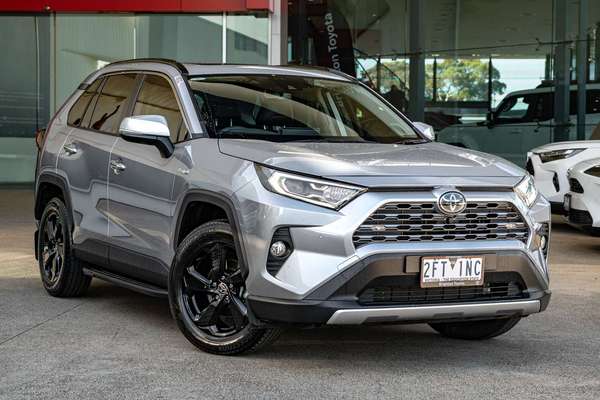 2020 Toyota RAV4 Cruiser AXAH52R
