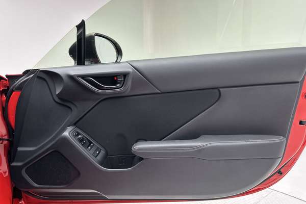 2022 Toyota GR86 GT ZN8 thumb-18