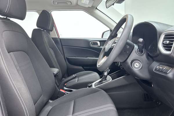 2021 Hyundai Venue Active QX.V4 thumb-12