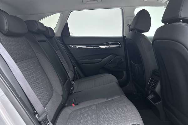 2025 Kia Seltos Sport+ SP2 PE thumb-11