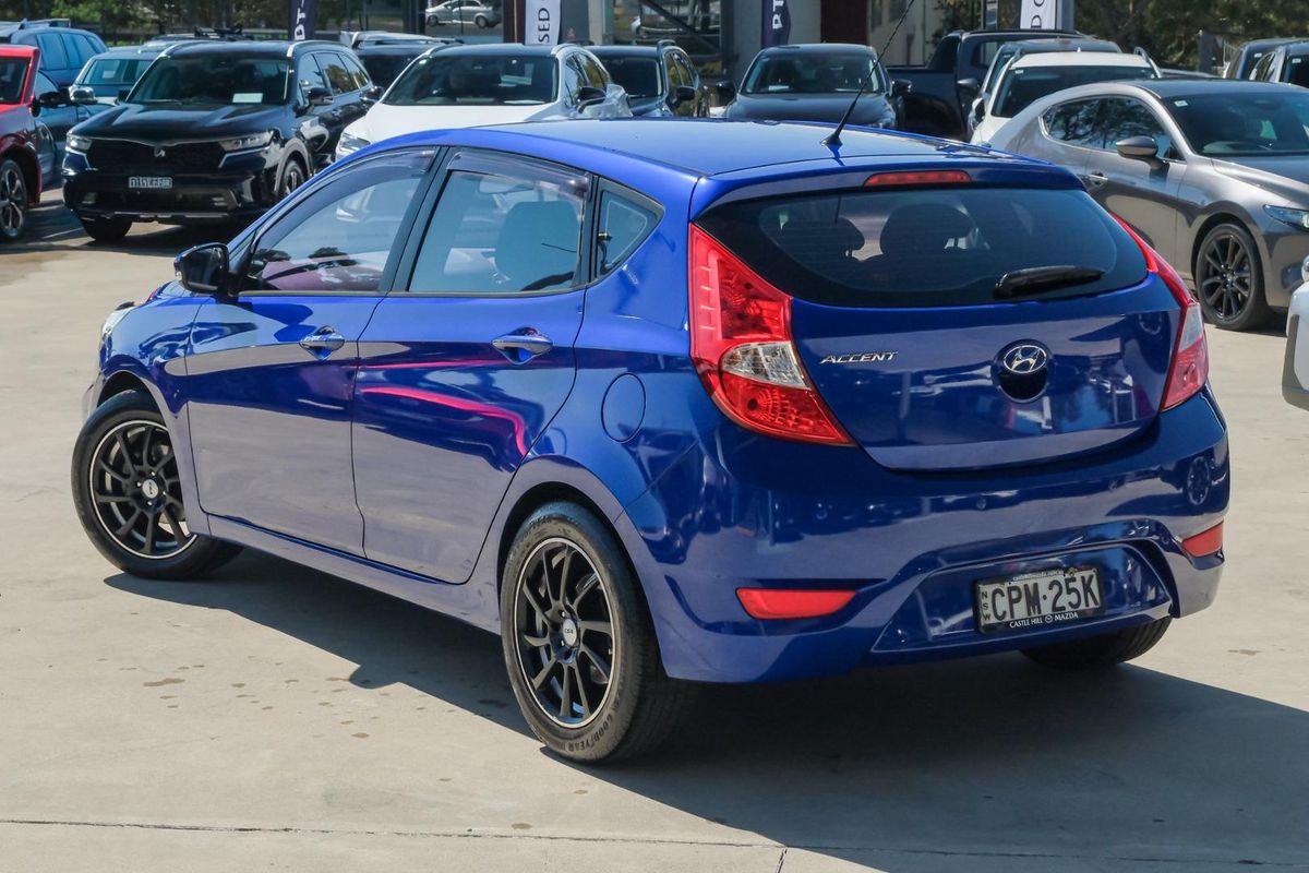 2013 Hyundai Accent Active RB2